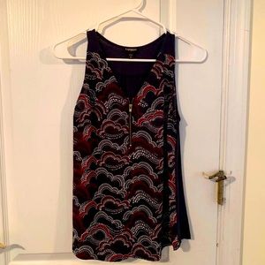 Women’s sleeveless blouse